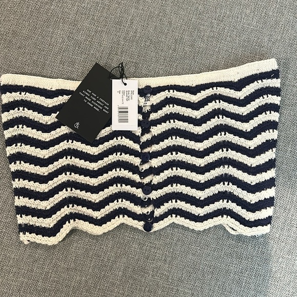 4TH & RECKLESS island crochet Knitted Crop top in navy & white Size M - Picture 4 of 9